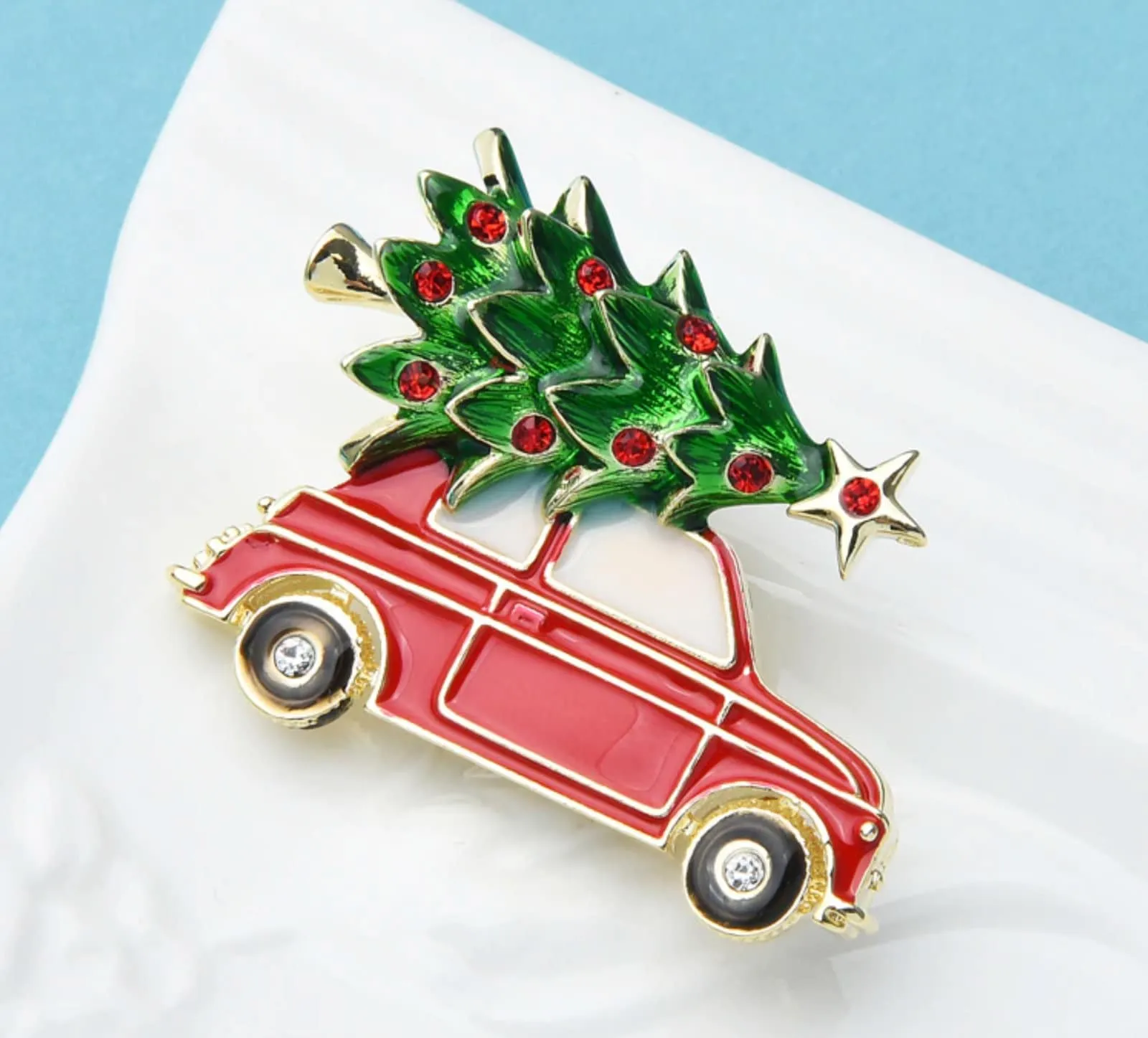 Car Christmas Tree Brooch Celebrity Pin Vintage Look Gold Plated Queen Broach S1