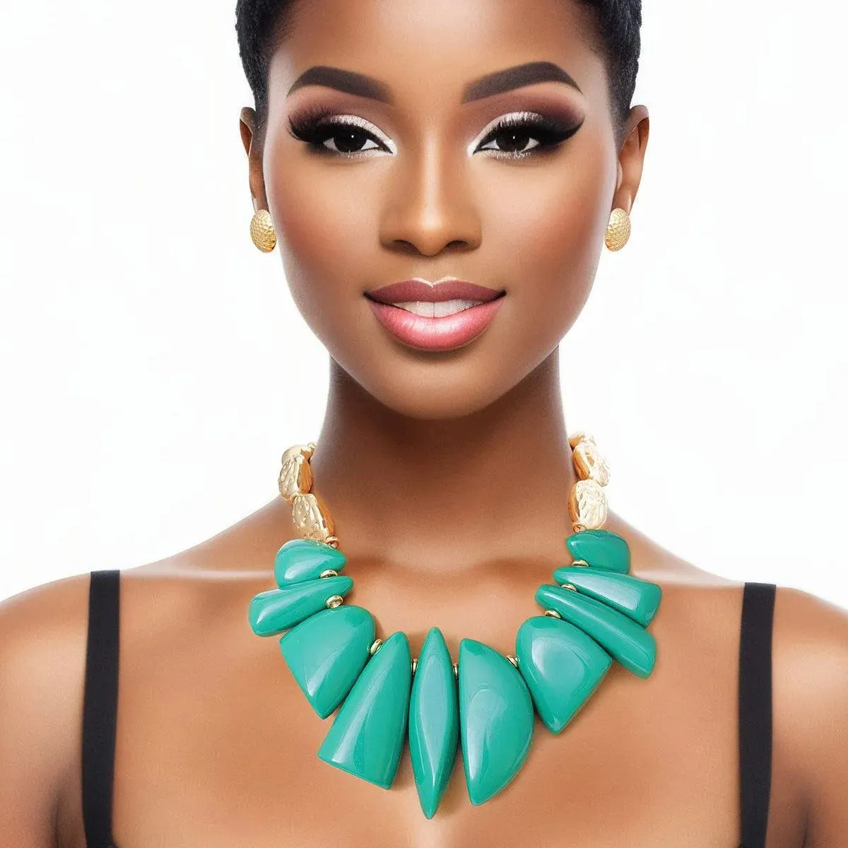 Chunky Green Bead Necklace Set: Fashion Jewelry that Adds Flair