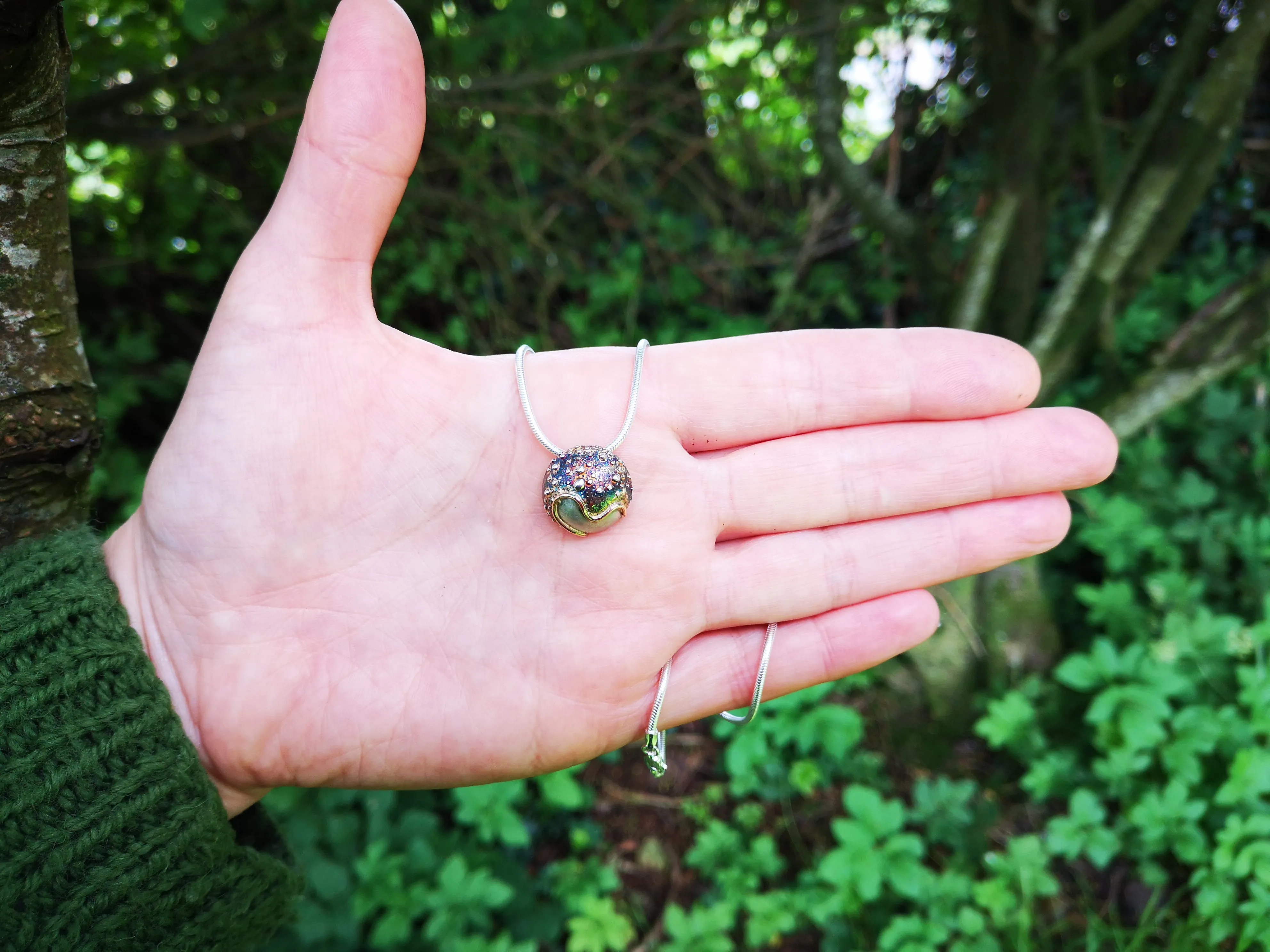 Cúrsa an tSaoil | Journey of Life Small Pendant