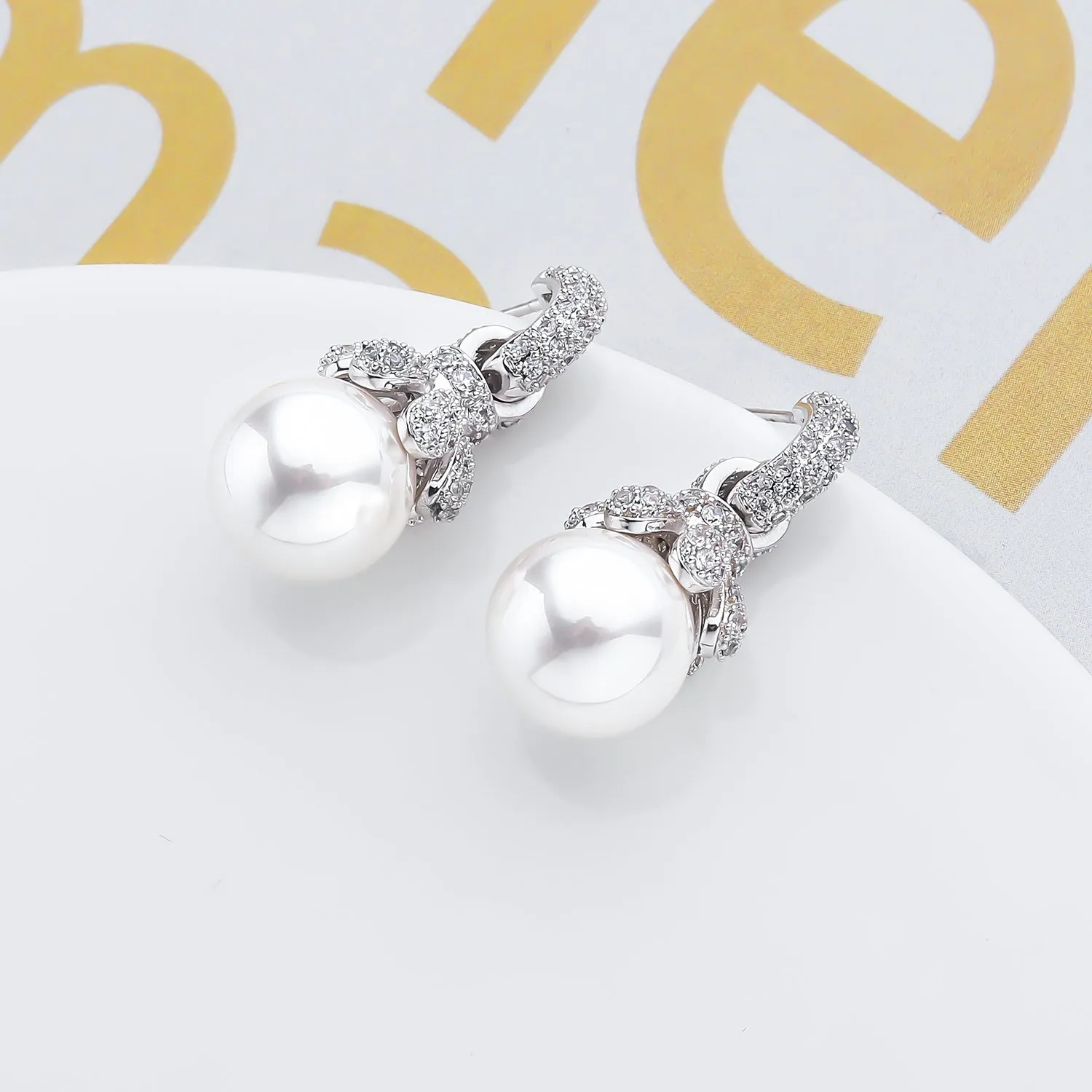 Cubic Zirconia Pearl Dangle Earring for Bridal Jewelry CE10780