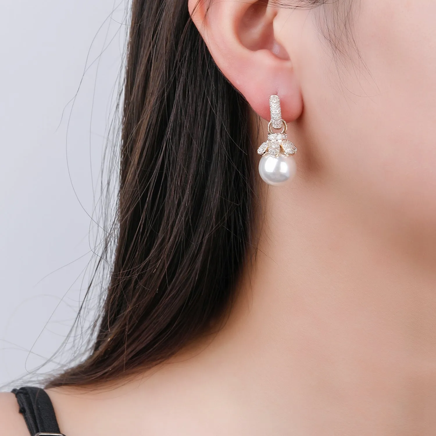 Cubic Zirconia Pearl Dangle Earring for Bridal Jewelry CE10780