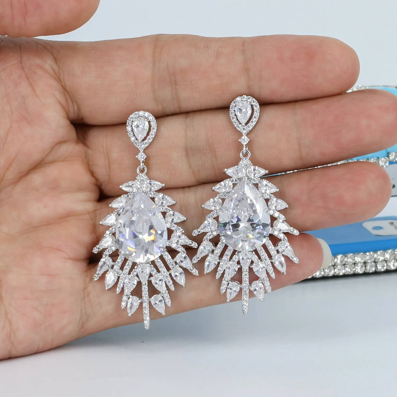 CZ Cubic Zirconia Drop Dangle Bridal Wedding Earring CE10092