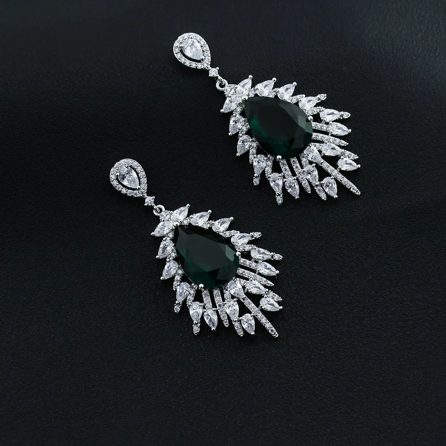 CZ Cubic Zirconia Drop Dangle Bridal Wedding Earring CE10092