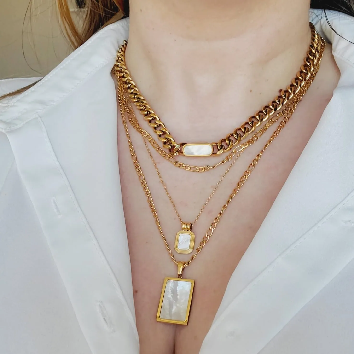 Fernanda White Necklace