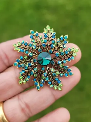 Flower brooch vintage look gold plated celebrity king star broach queen pin u24