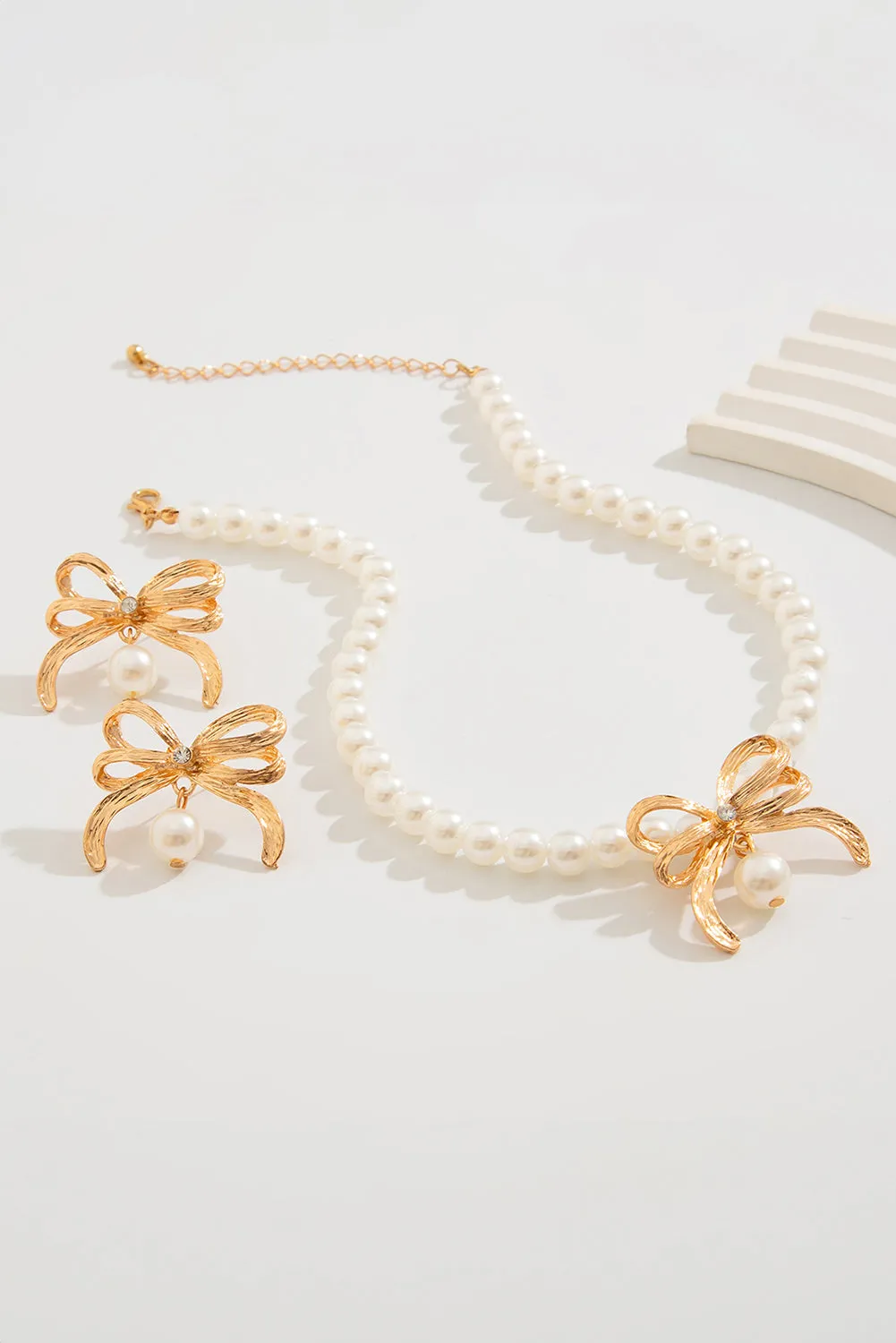 Gold Rhinestone Pearl Bow Decor Plated Necklace and Earrings Set