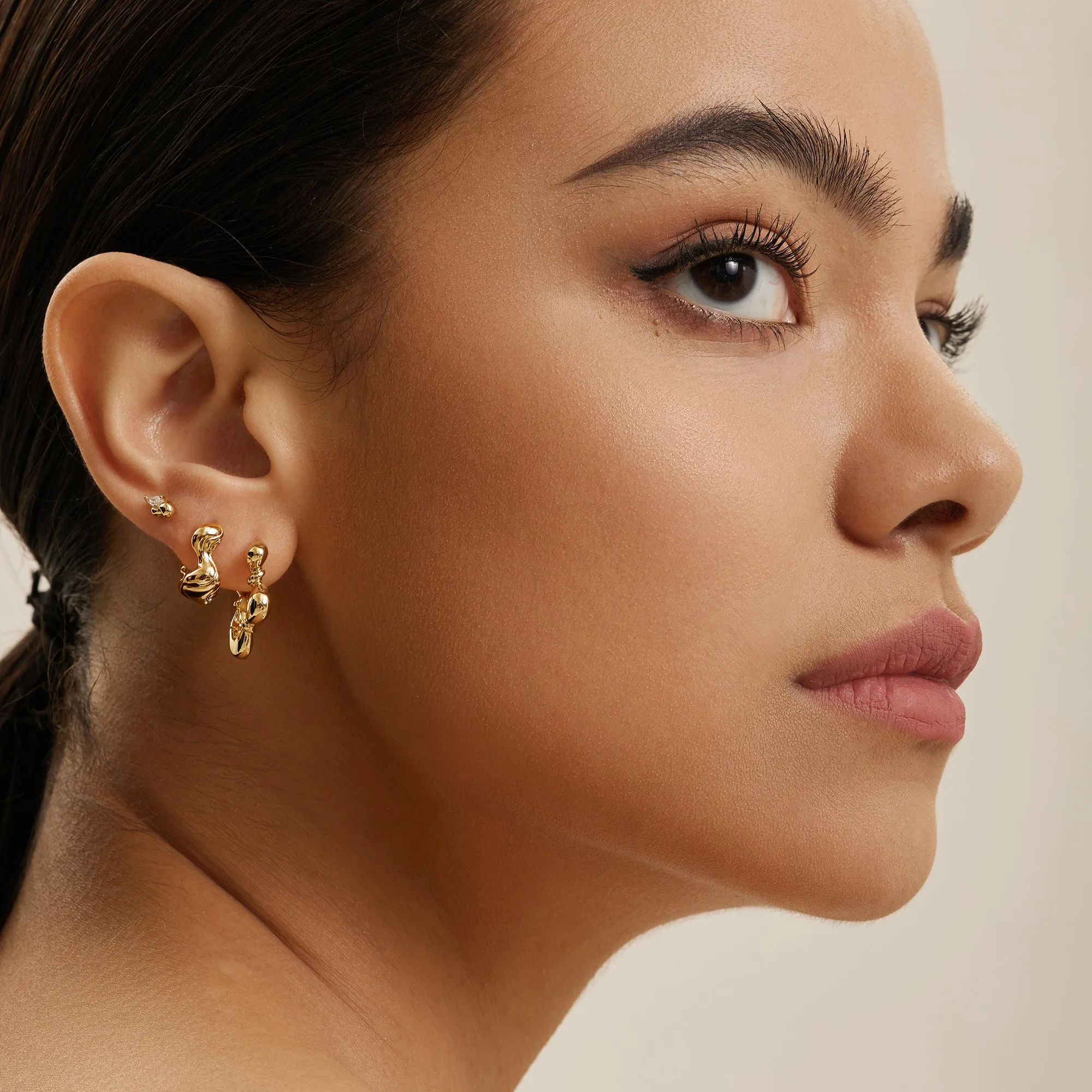 Gold Twisted Wave Thick Hoop Earrings