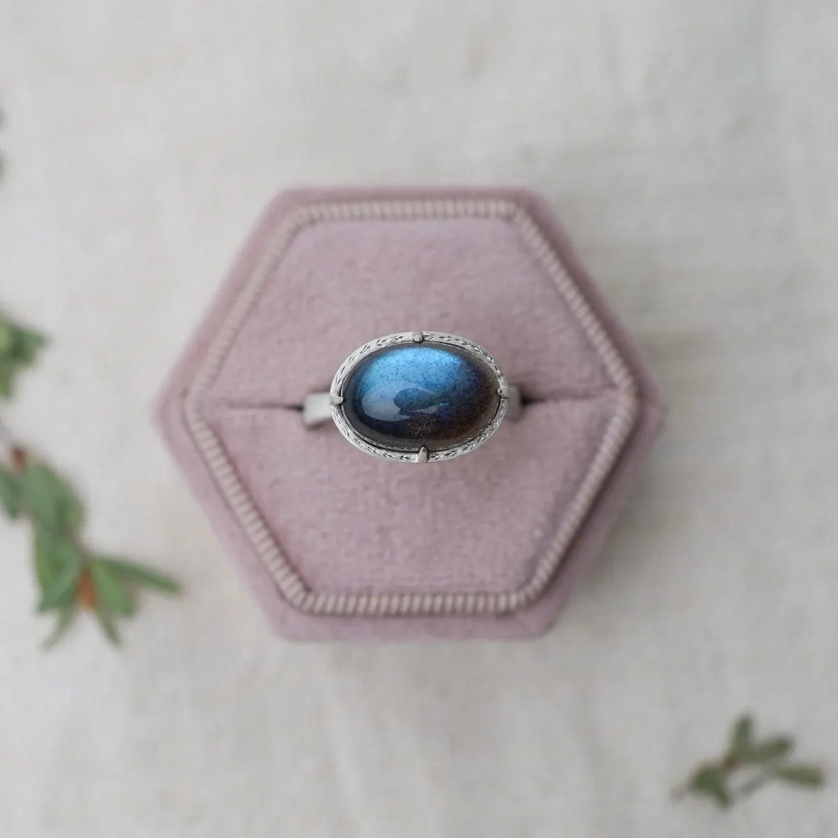 Labradorite Horizontal Prong Ring