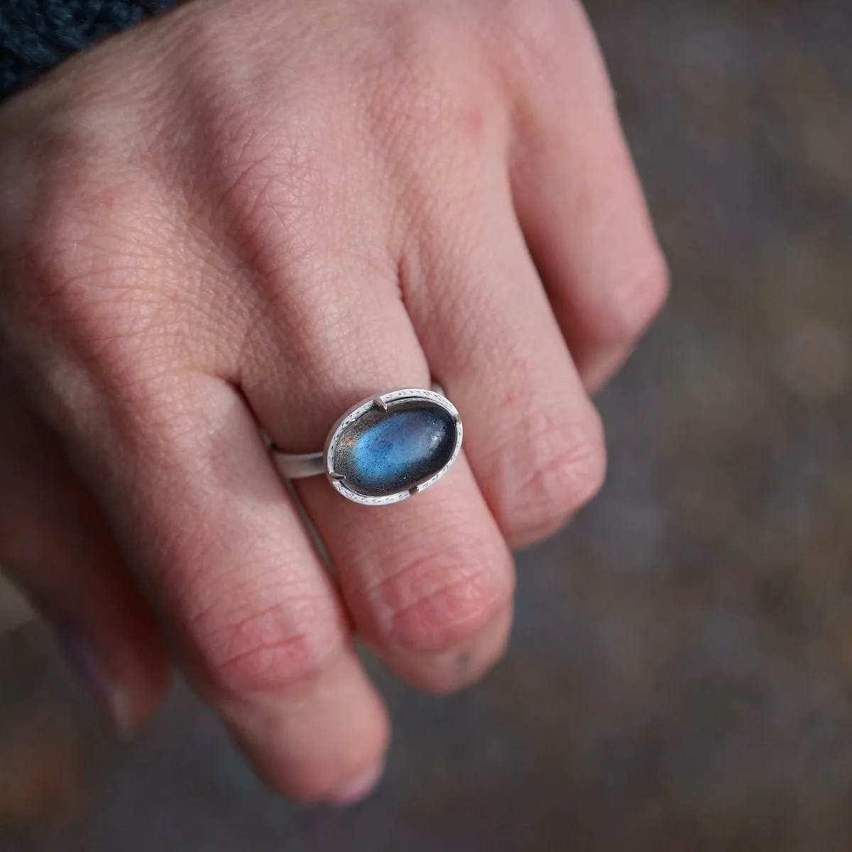 Labradorite Horizontal Prong Ring