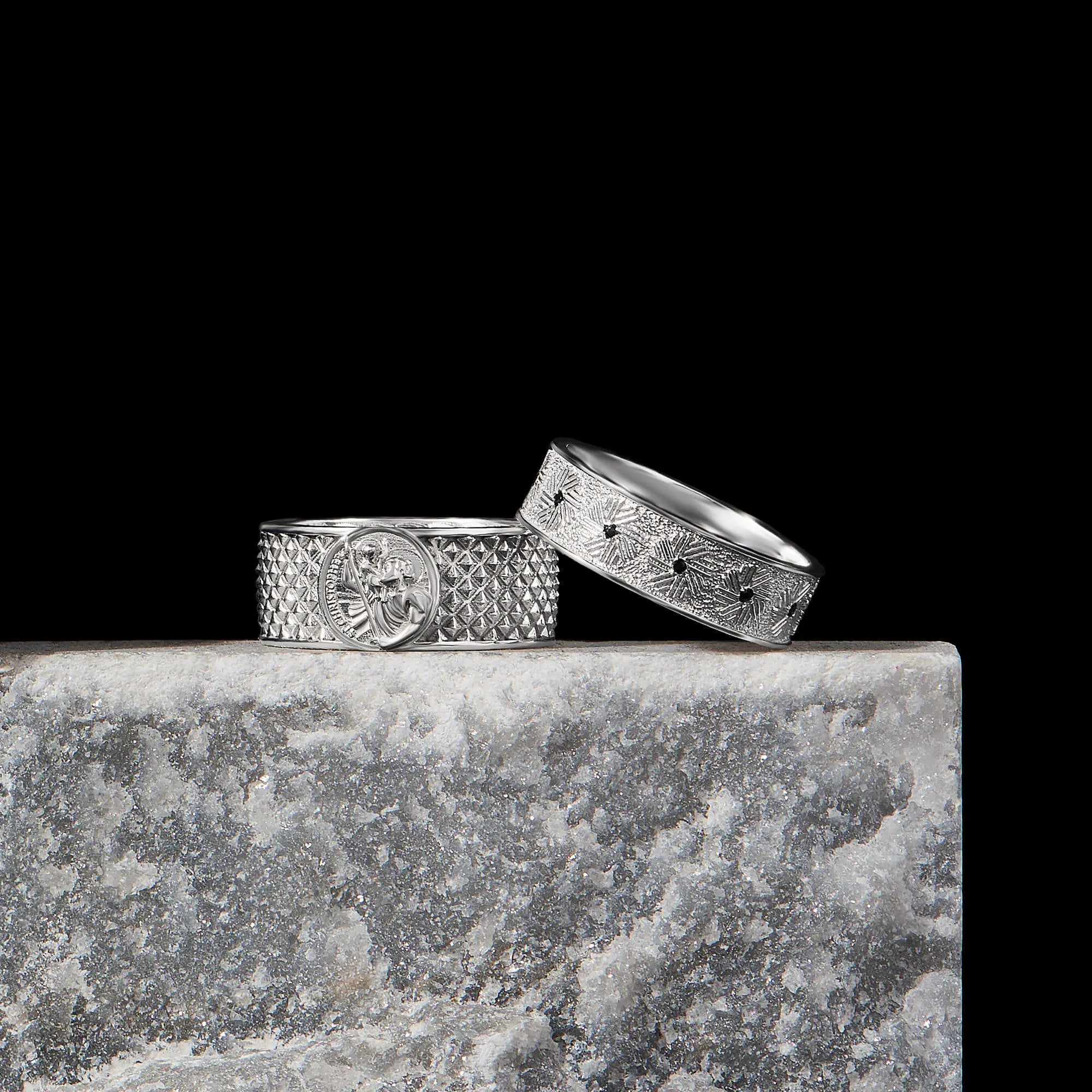 Millstone Band Ring in Silver