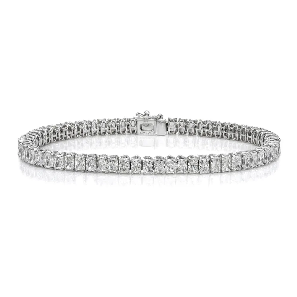 Radiant Shape Diamond Tennis Bracelet (11.75 ct.) 4-Prongs Setting in 18K Gold