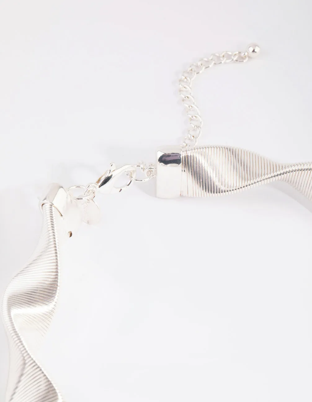 Silver Twisted Spring Necklace