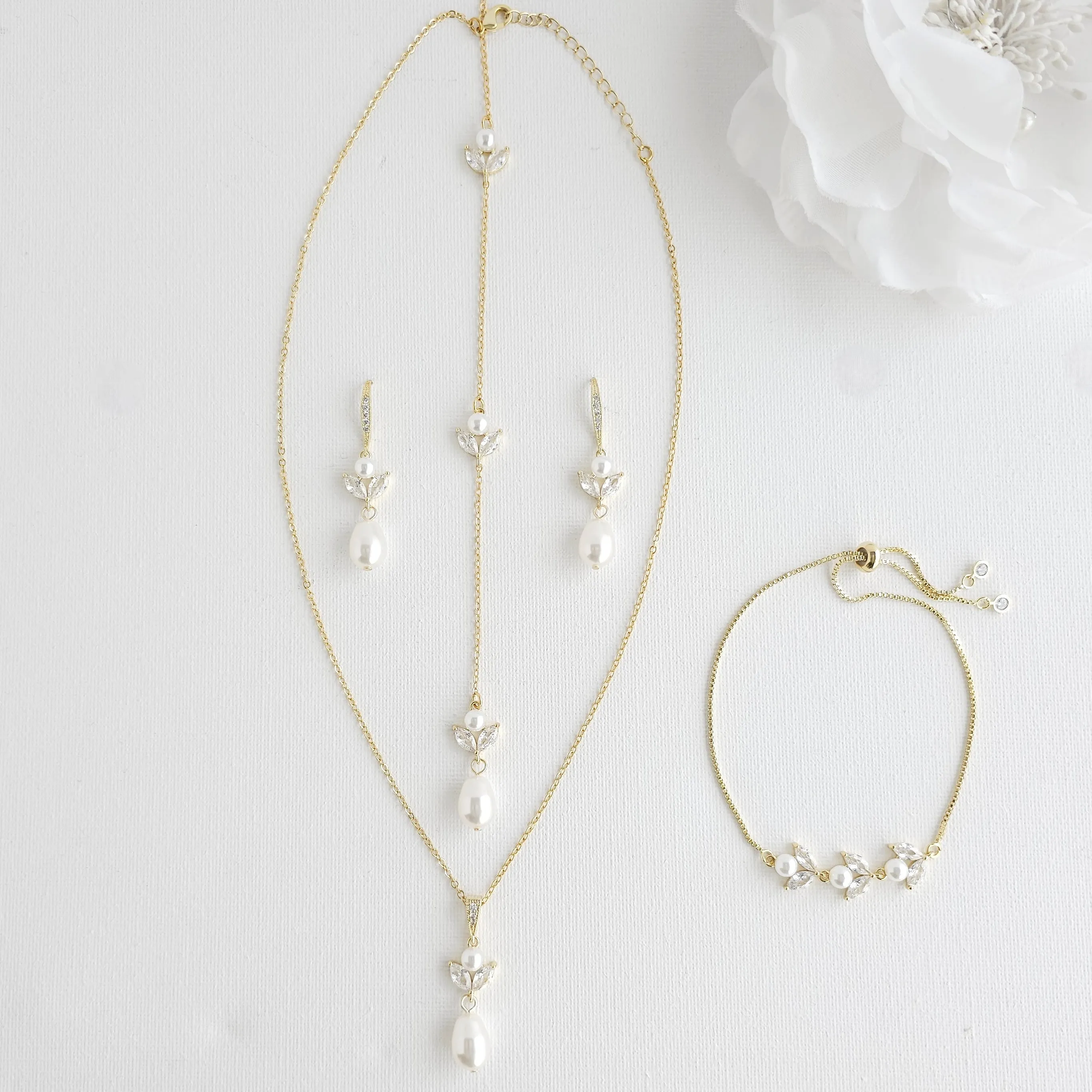 Simple Rose Gold Jewelry Set-Leila