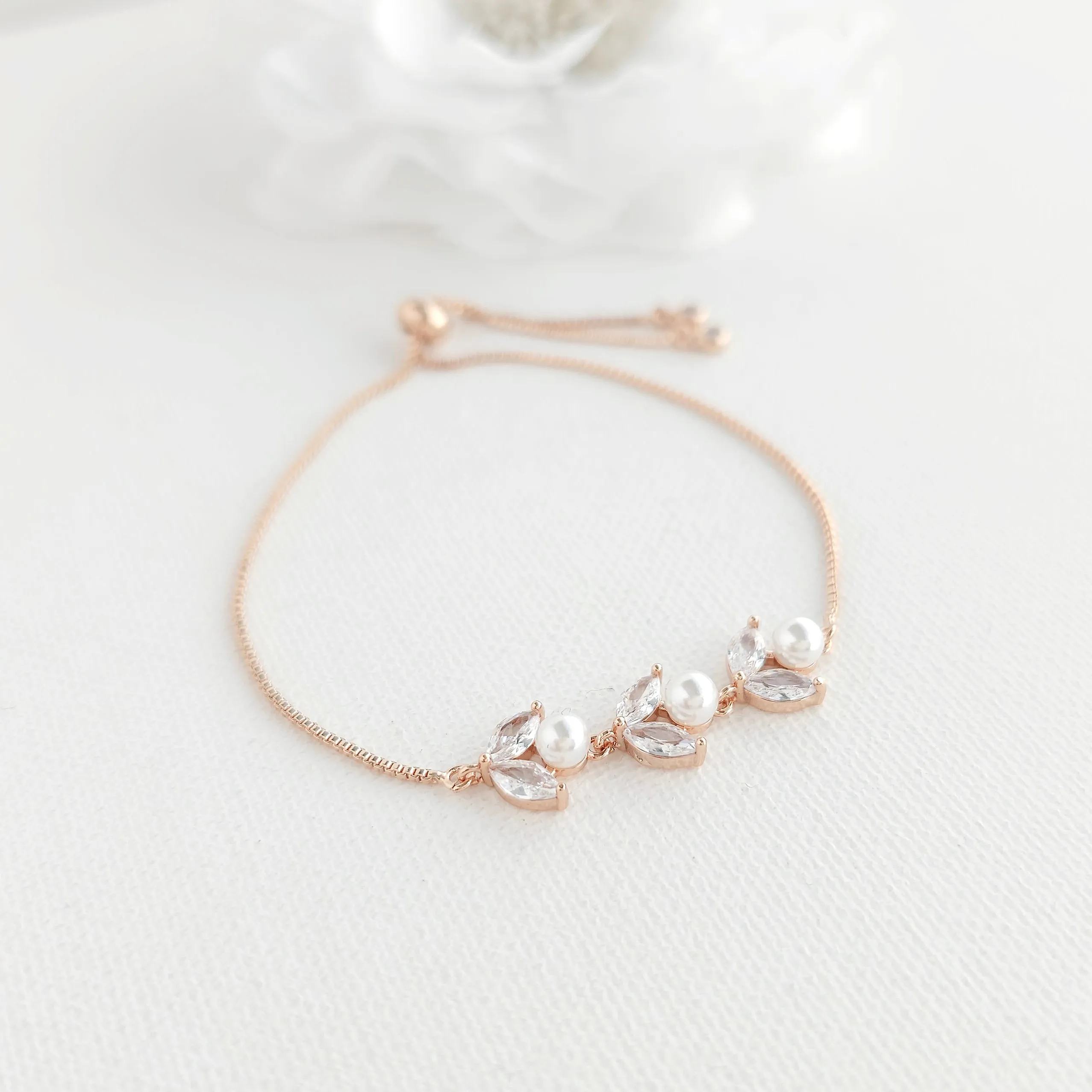 Simple Rose Gold Jewelry Set-Leila