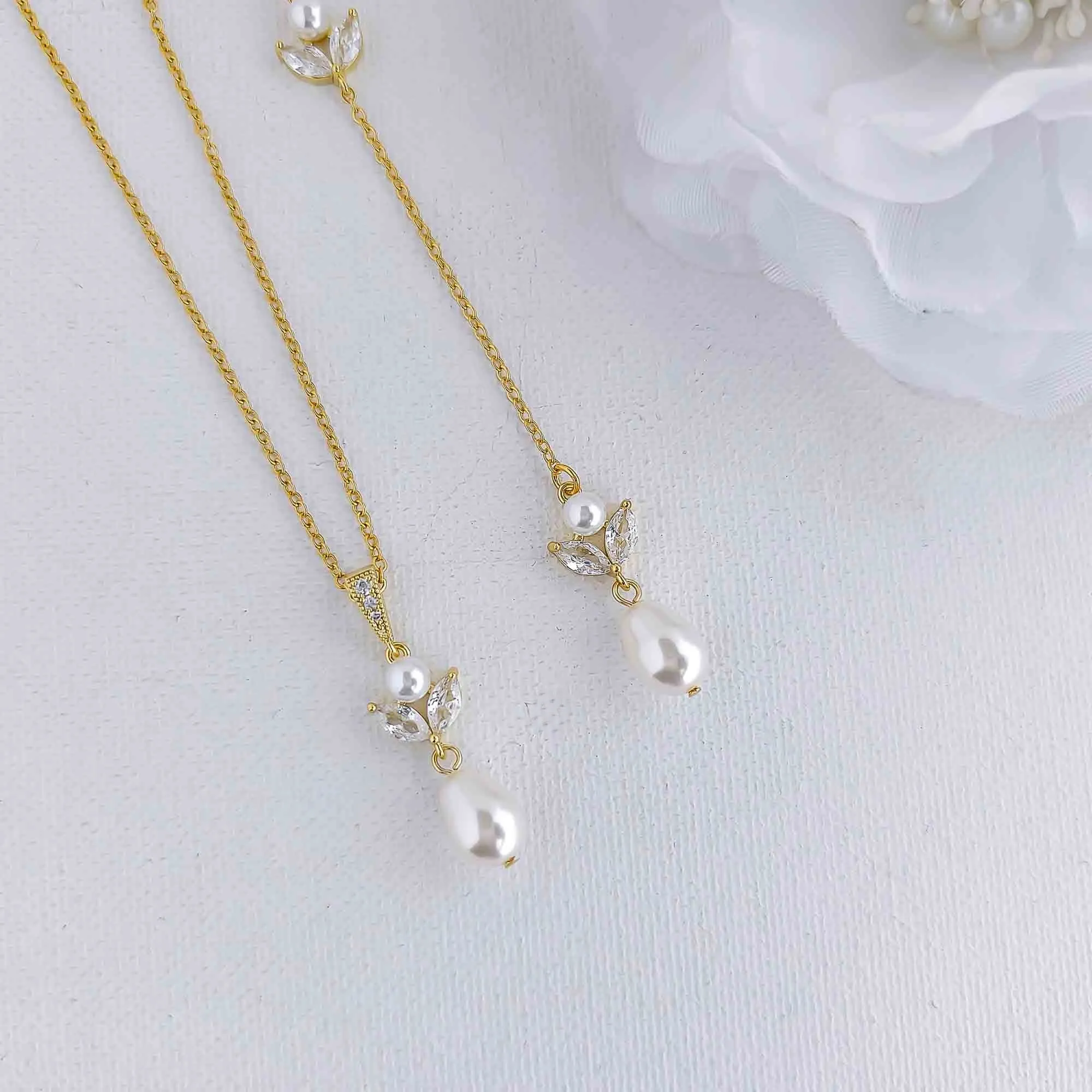 Simple Rose Gold Jewelry Set-Leila