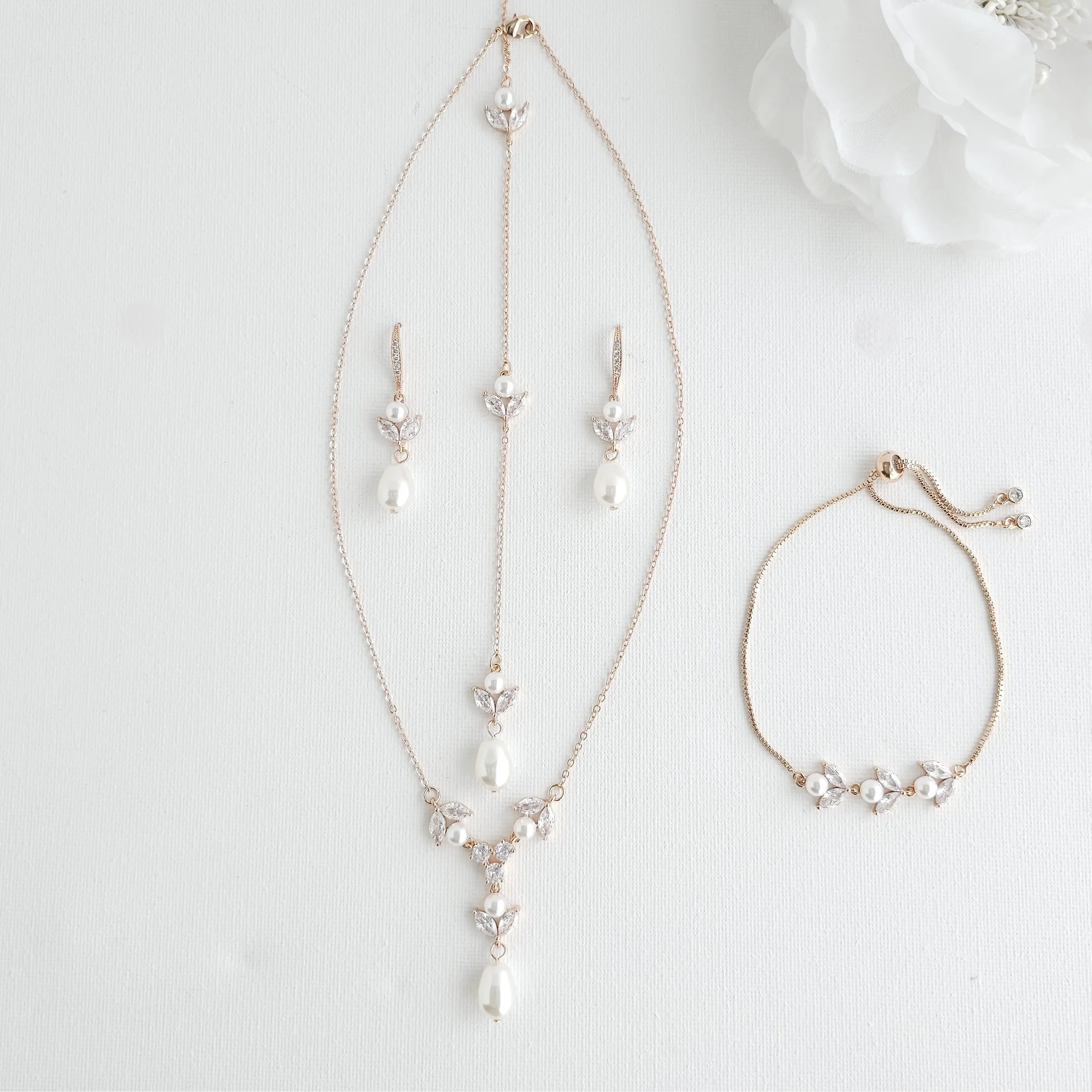 Simple Rose Gold Jewelry Set-Leila